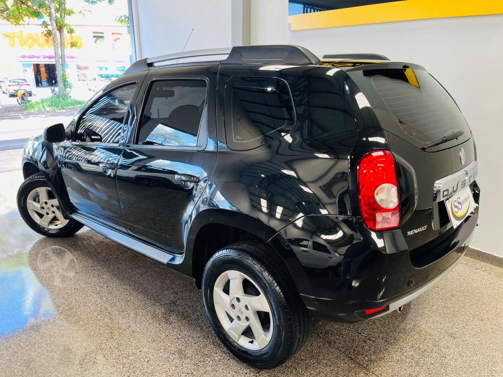 RENAULT Duster - Foto