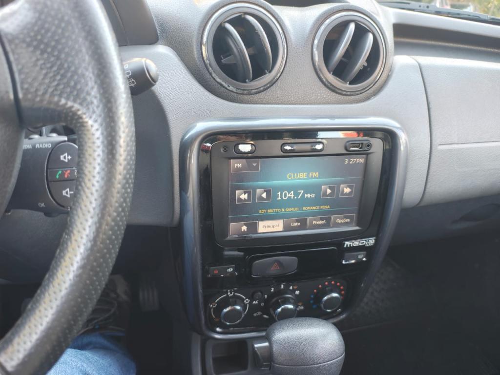 RENAULT Duster - Foto