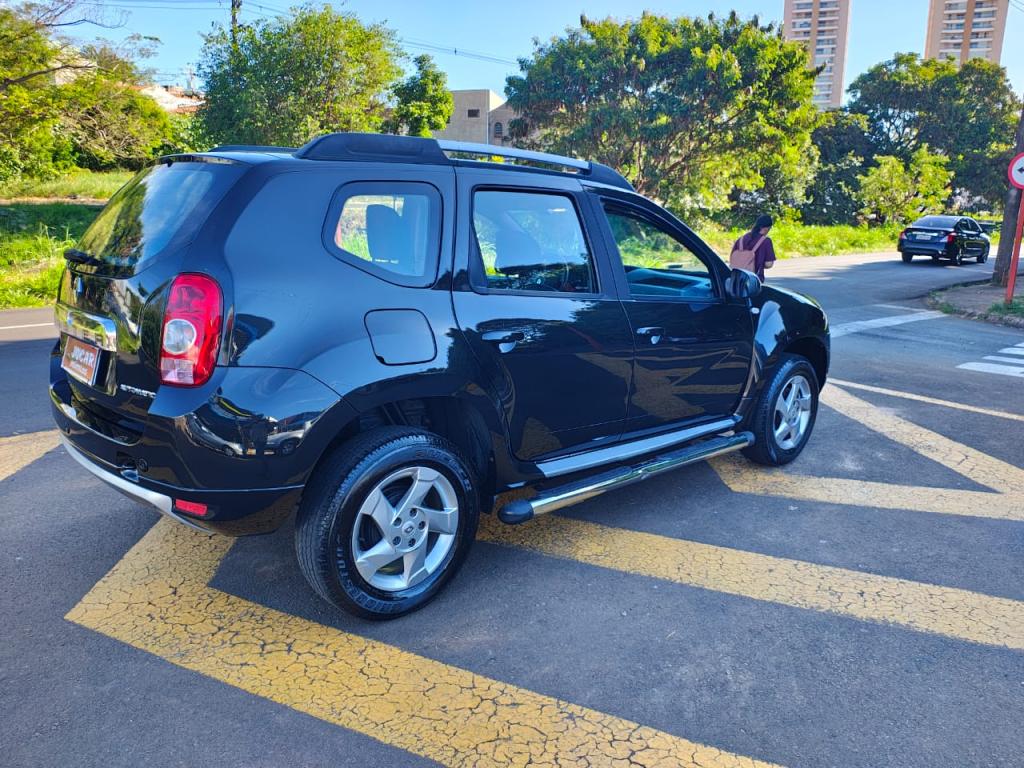 RENAULT Duster - Foto