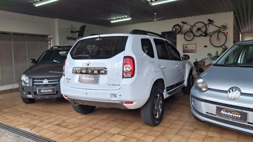 RENAULT Duster - Foto