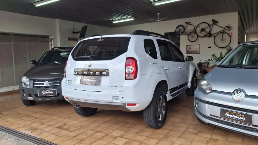 RENAULT Duster - Foto