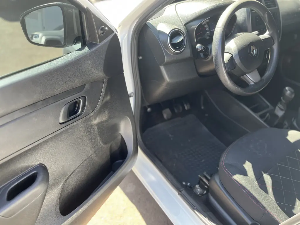 RENAULT Kwid - Foto