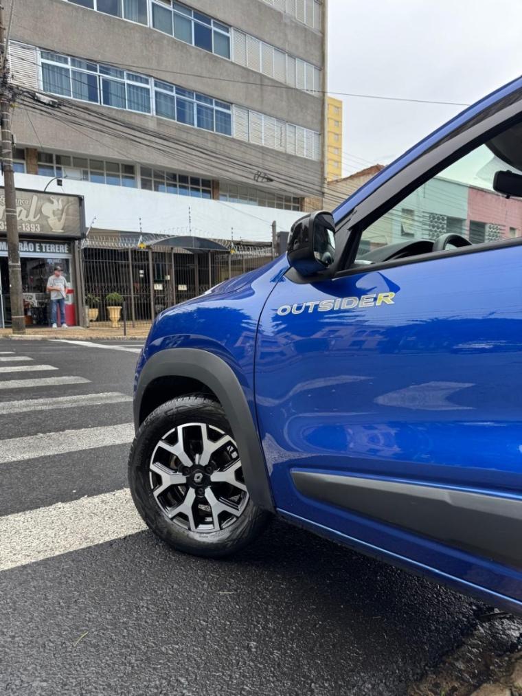 RENAULT Kwid - Foto