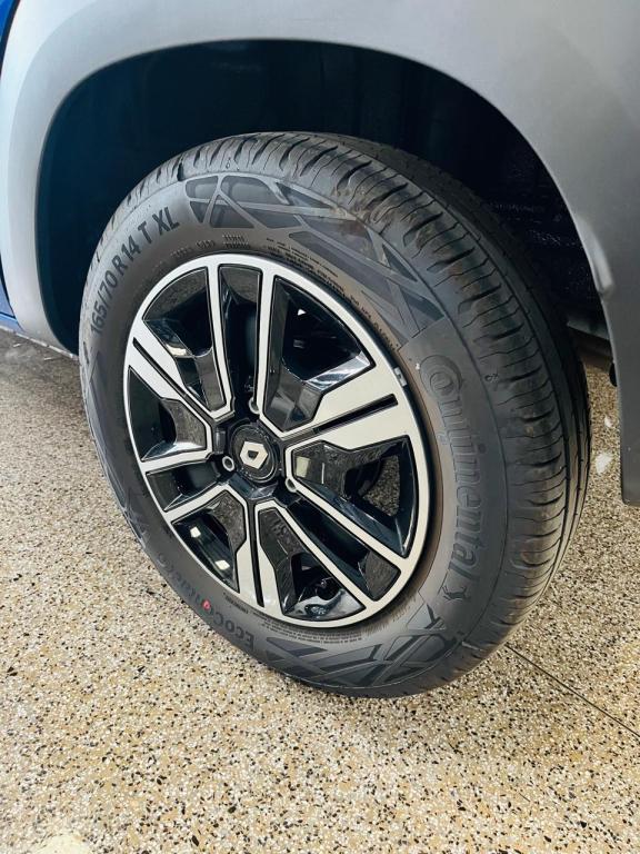 RENAULT Kwid - Foto
