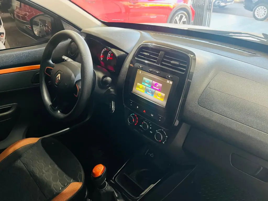 RENAULT Kwid - Foto