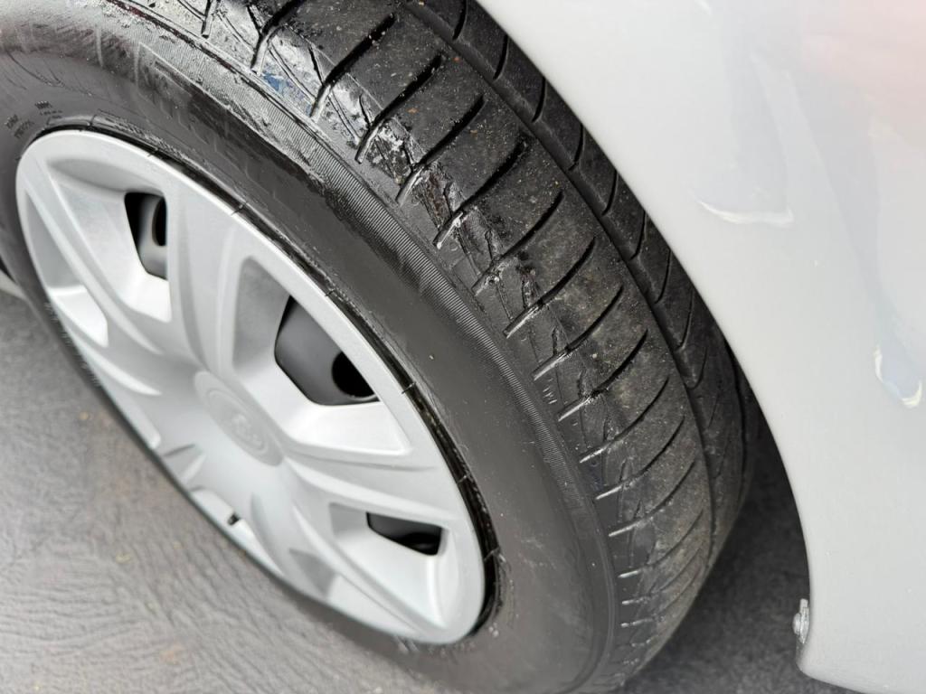 RENAULT Logan - Foto