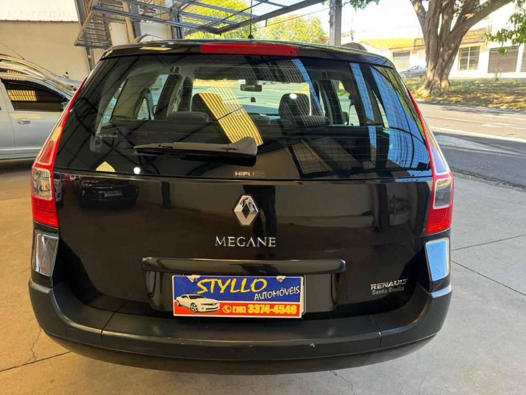 RENAULT Megane Grand Tour - Foto