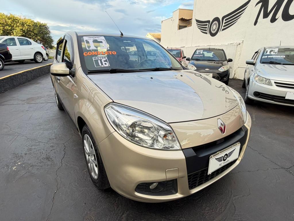 RENAULT Sandero