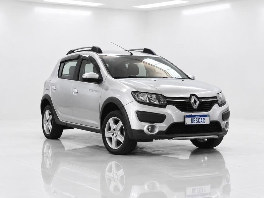 RENAULT Sandero - Foto