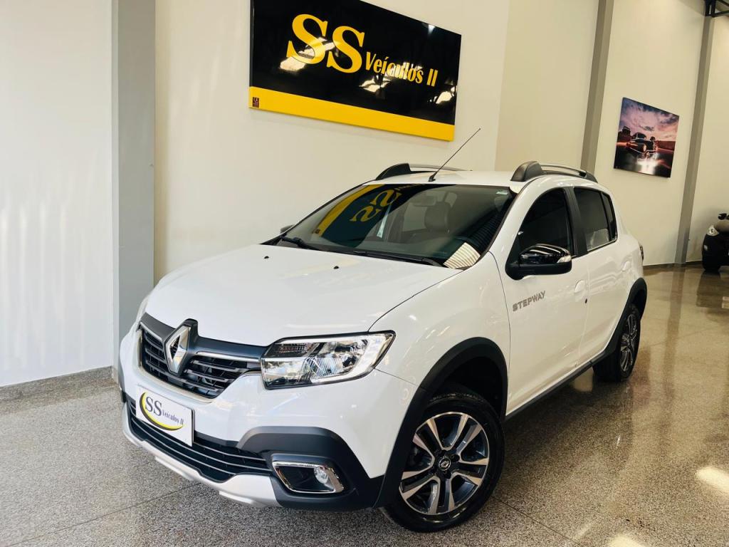 RENAULT Stepway