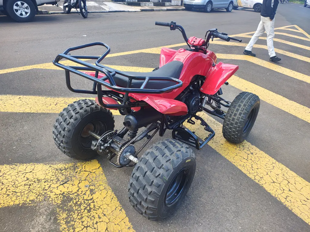 SHINERAY ATV 200 EFI - Foto