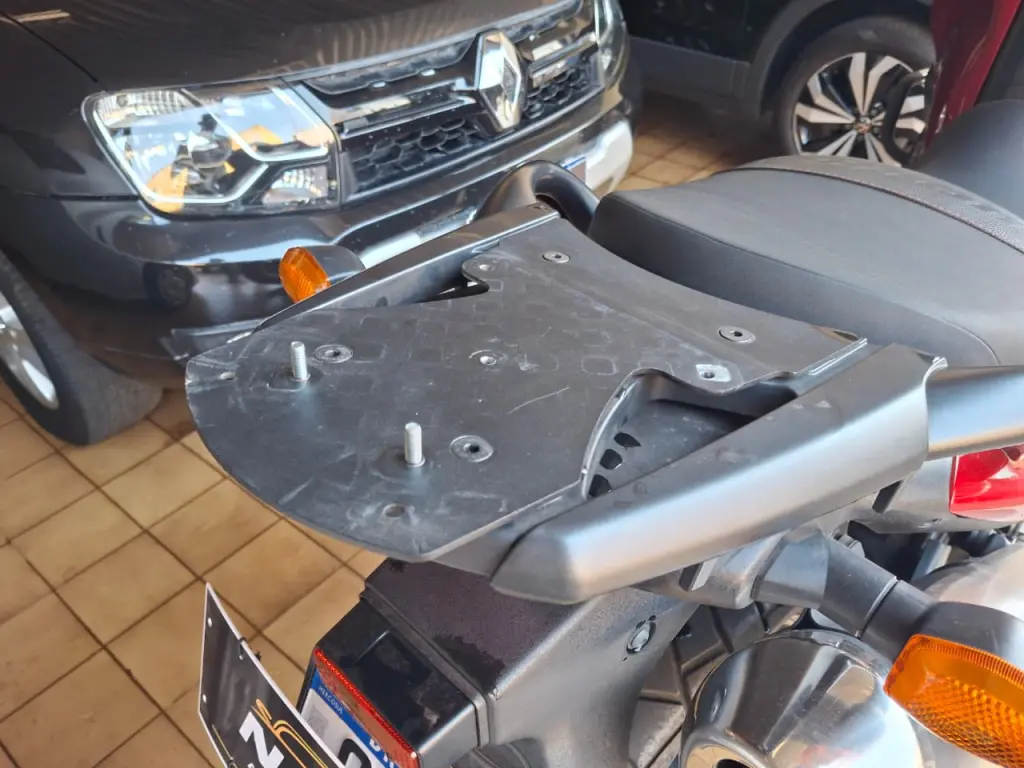 SUZUKI V-Strom DL 650 - Foto