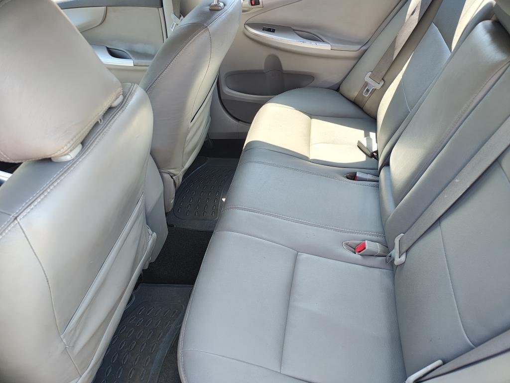 TOYOTA Corolla - Foto