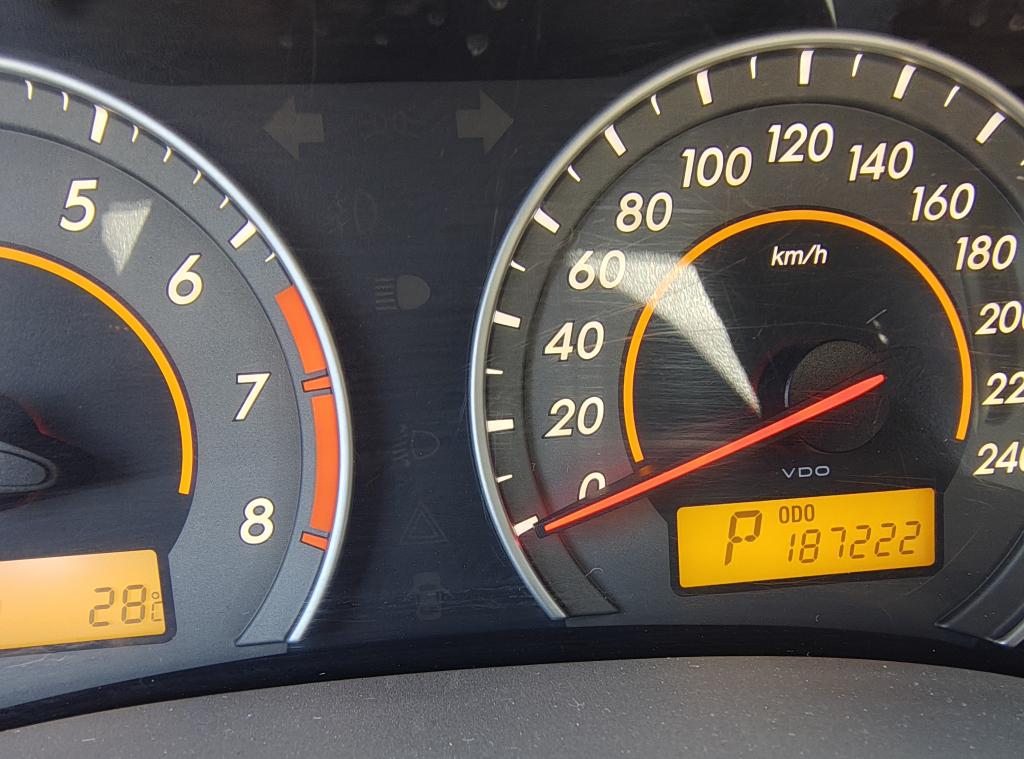 TOYOTA Corolla - Foto