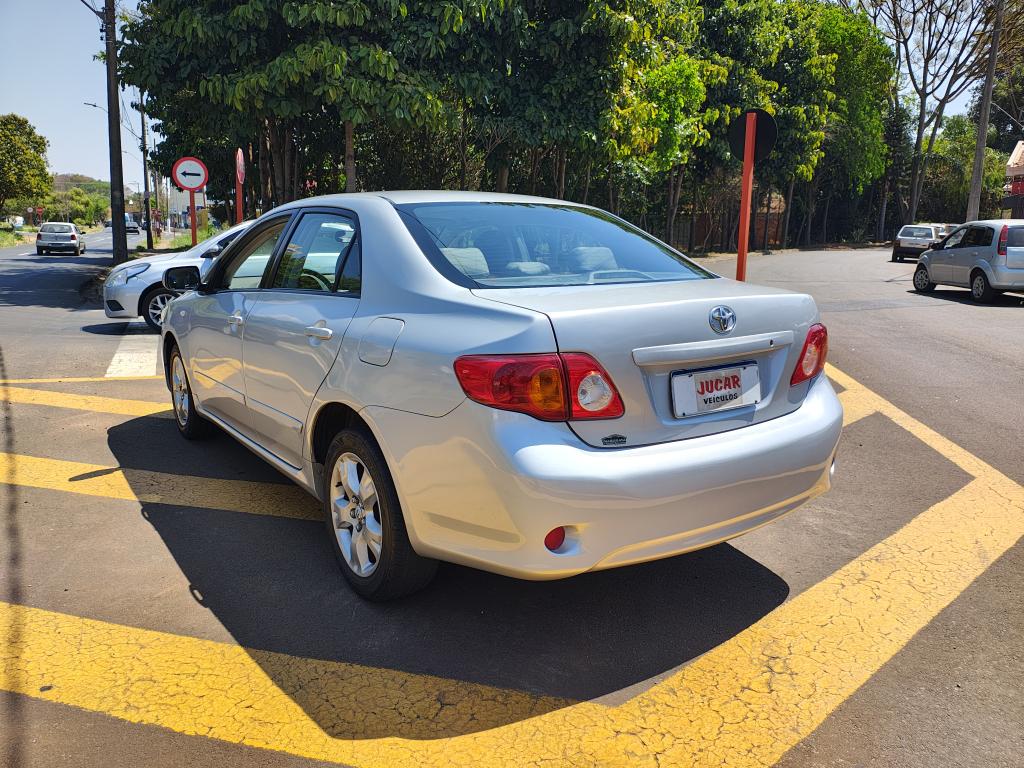 TOYOTA Corolla - Foto