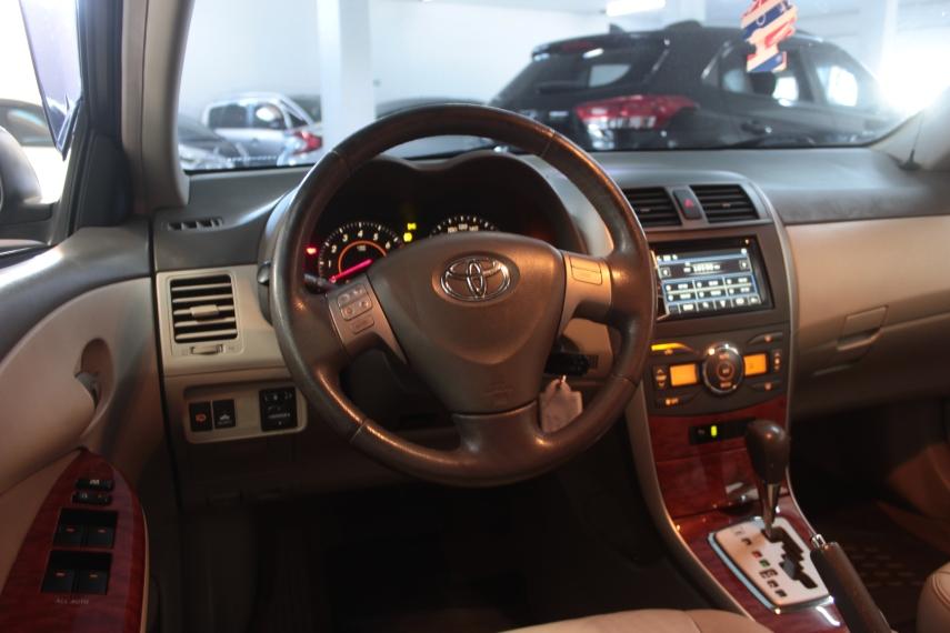 TOYOTA Corolla - Foto