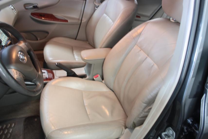 TOYOTA Corolla - Foto