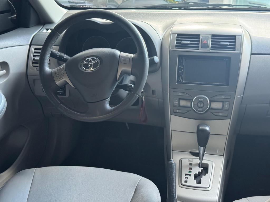 TOYOTA Corolla - Foto