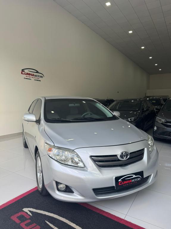 TOYOTA Corolla - Foto