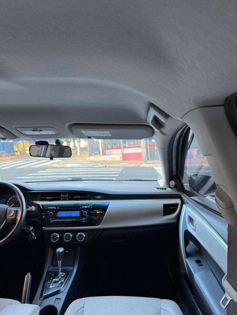 TOYOTA Corolla - Foto