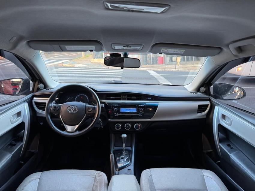 TOYOTA Corolla - Foto