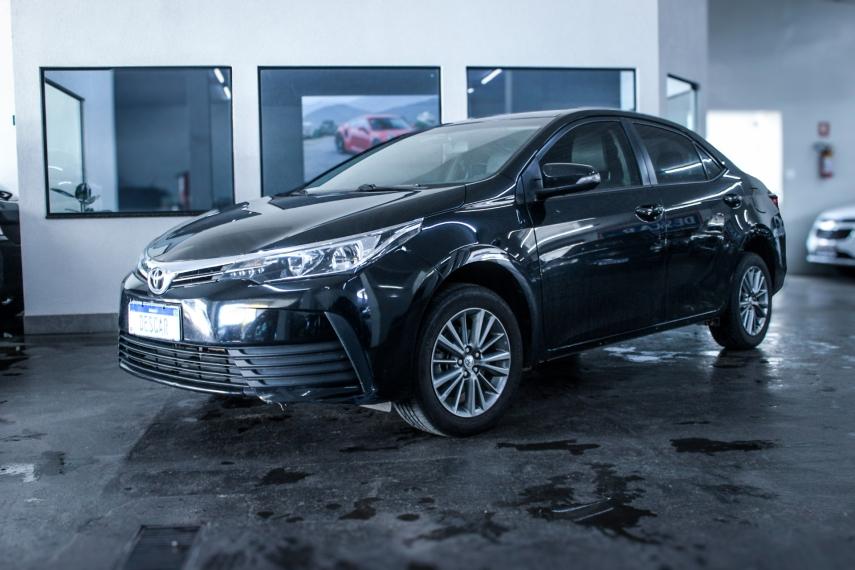 TOYOTA Corolla - Foto