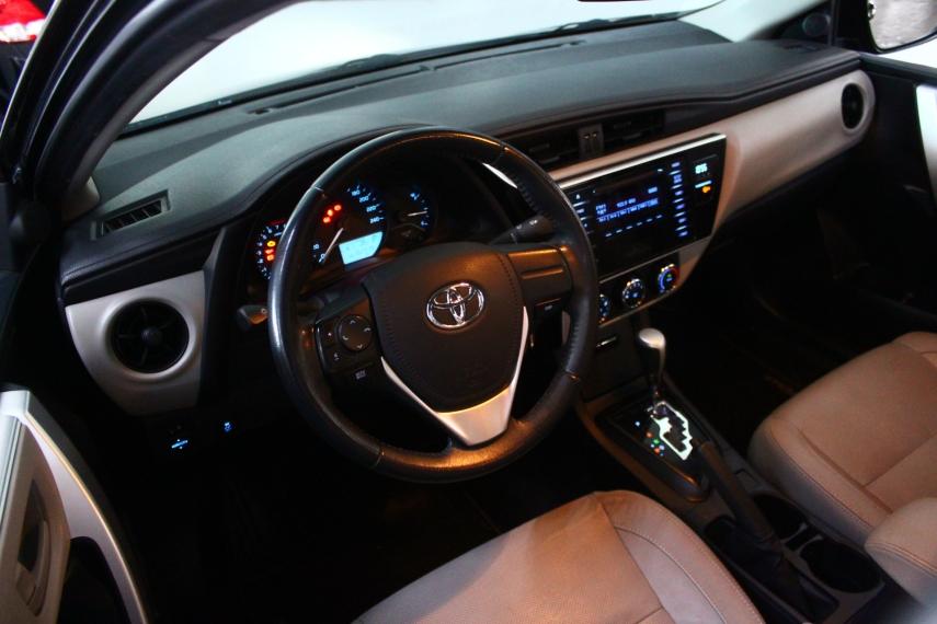 TOYOTA Corolla - Foto