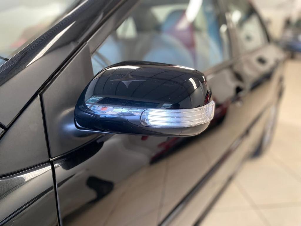 TOYOTA Corolla - Foto