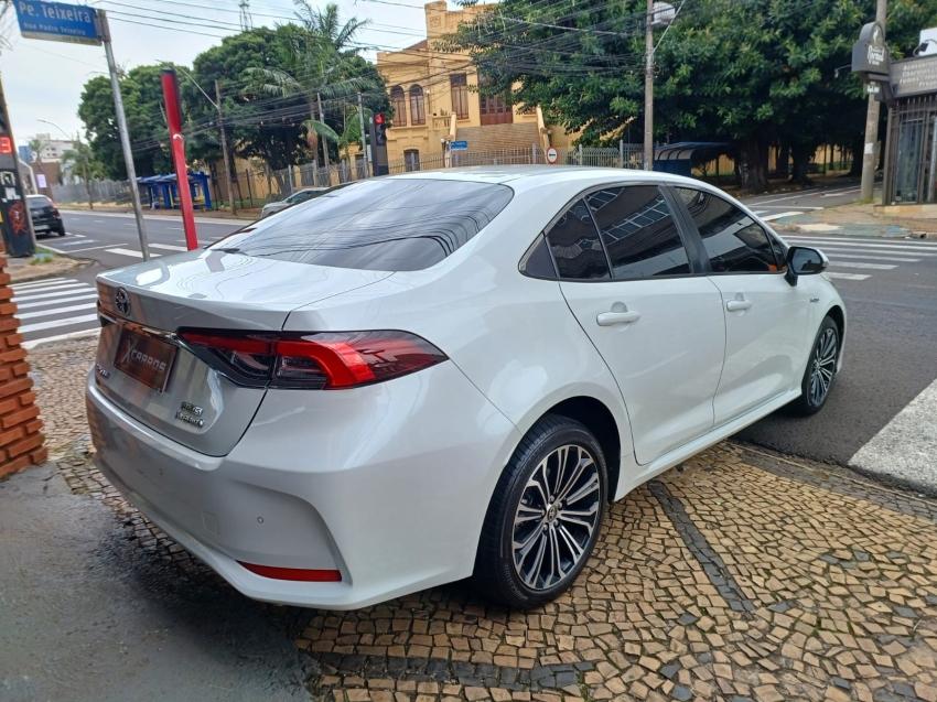 TOYOTA Corolla - Foto