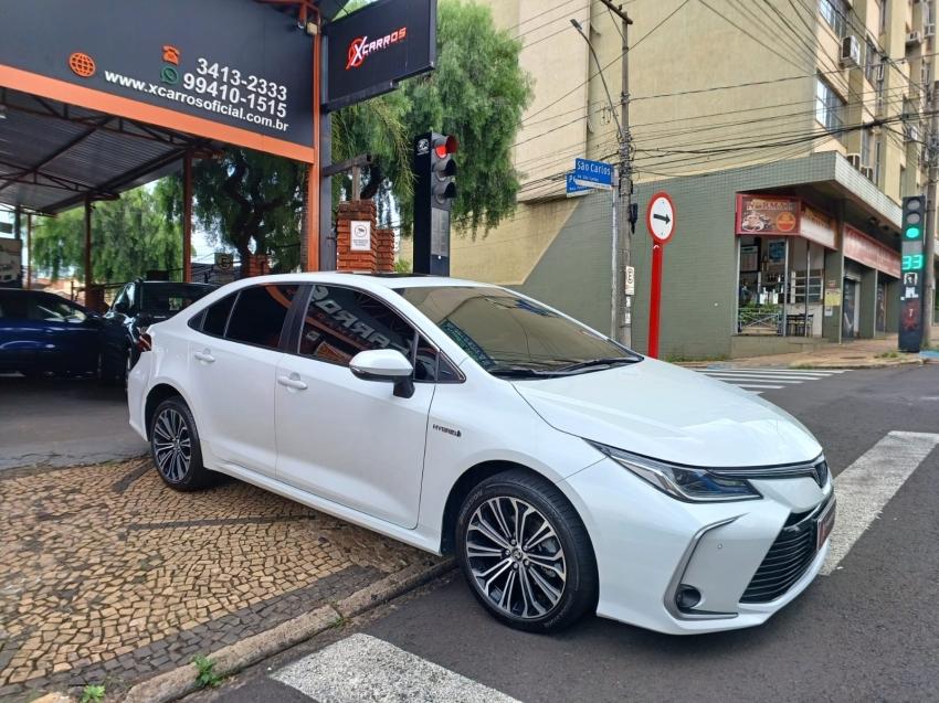 TOYOTA Corolla - Foto