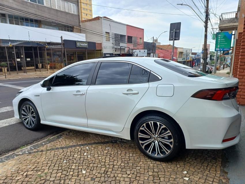 TOYOTA Corolla - Foto