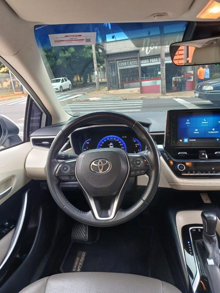 TOYOTA Corolla - Foto