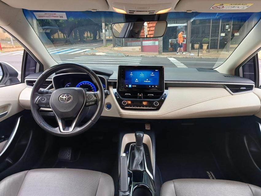 TOYOTA Corolla - Foto