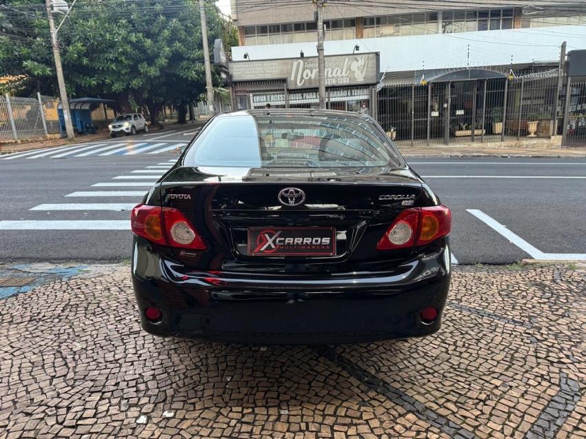 TOYOTA Corolla - Foto