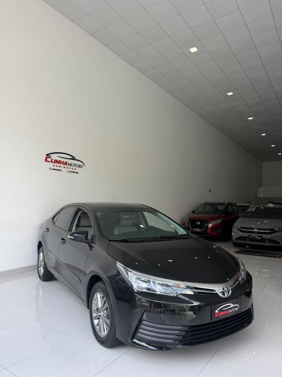 TOYOTA Corolla - Foto