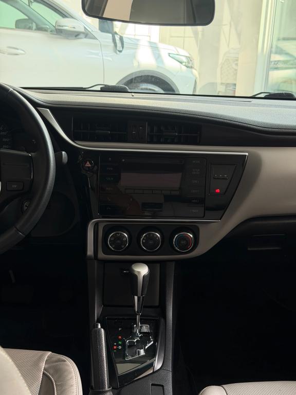TOYOTA Corolla - Foto