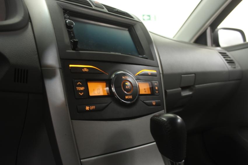 TOYOTA Corolla - Foto