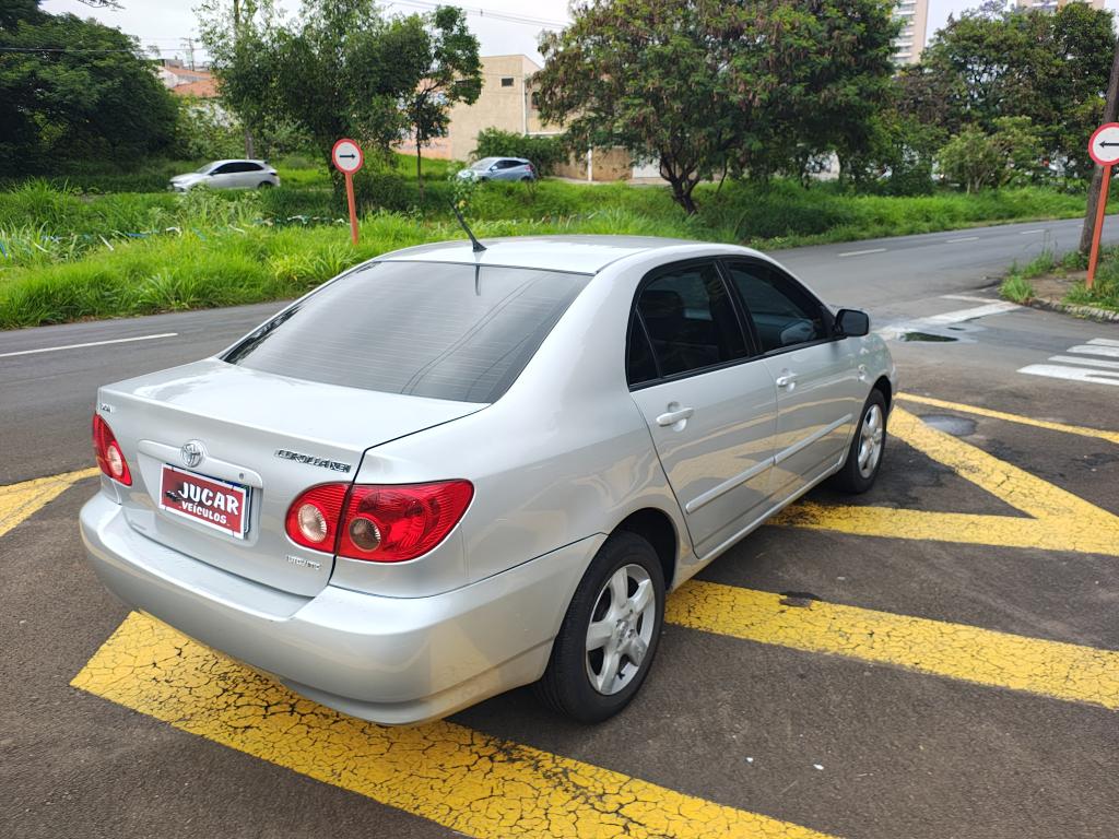 TOYOTA Corolla - Foto