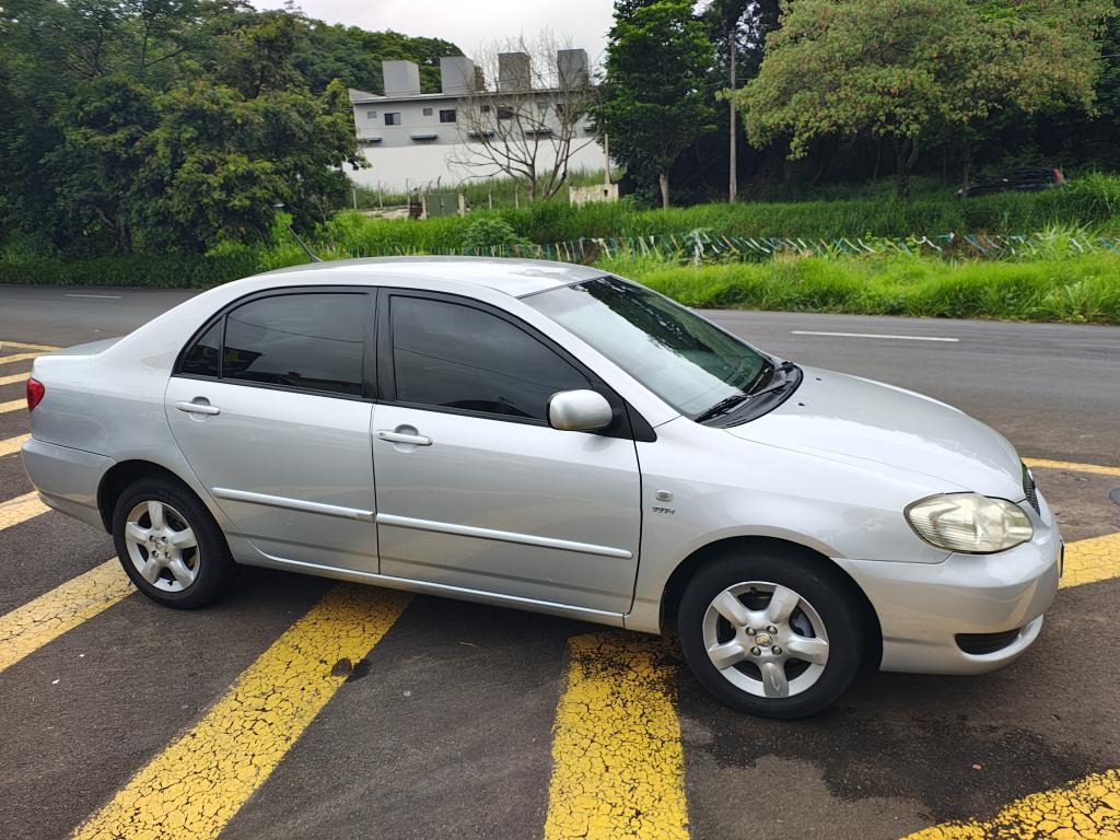 TOYOTA Corolla - Foto