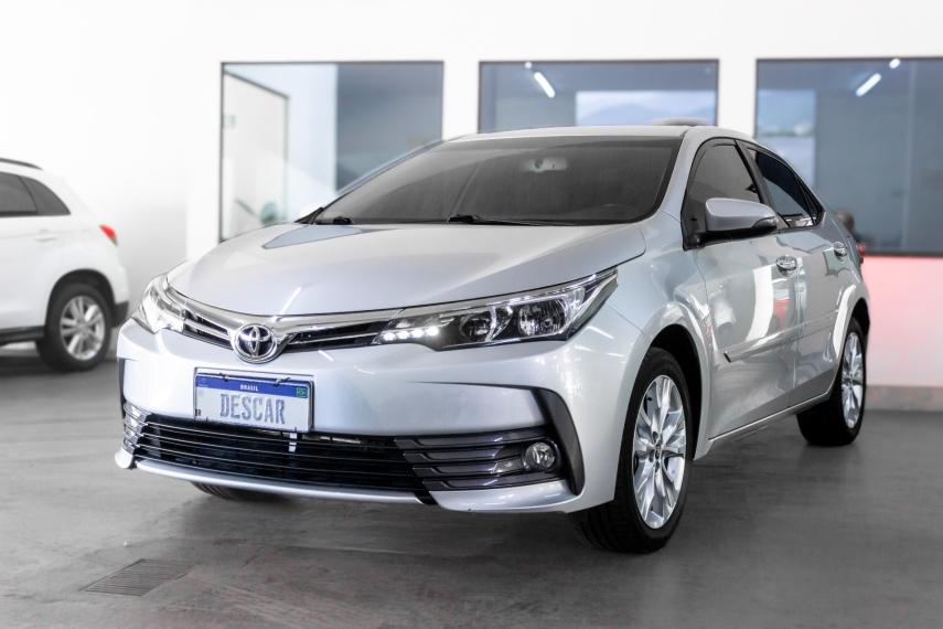 TOYOTA Corolla - Foto