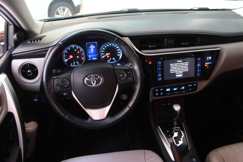 TOYOTA Corolla - Foto