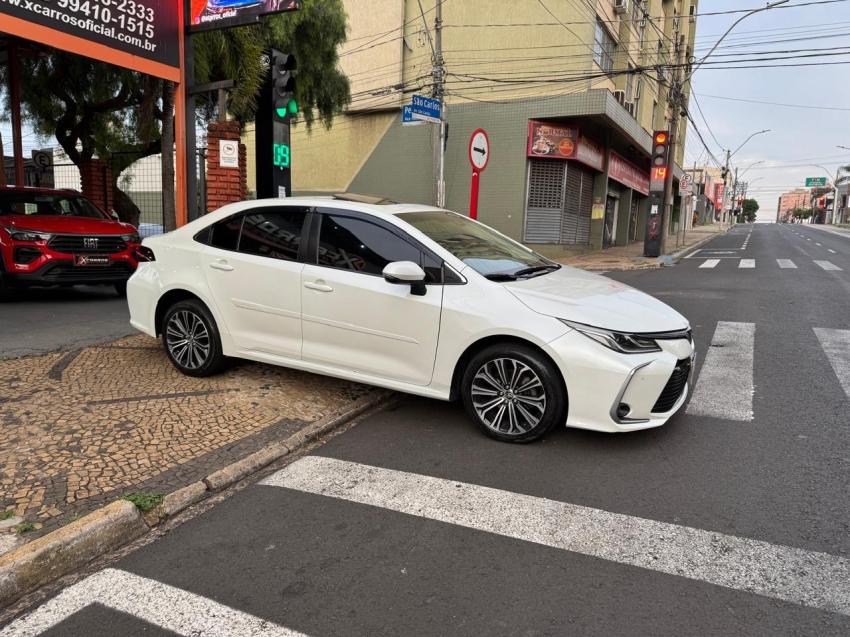 TOYOTA Corolla - Foto