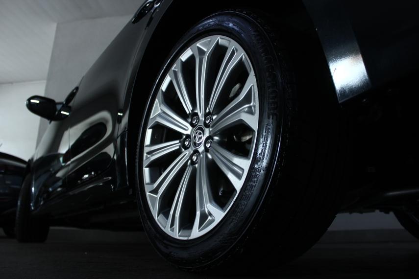 TOYOTA Corolla - Foto