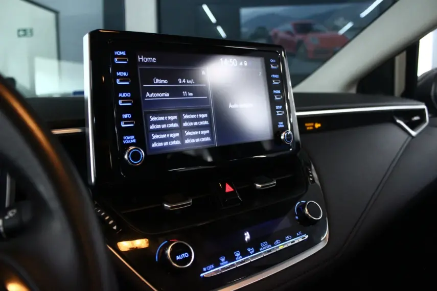 TOYOTA Corolla - Foto