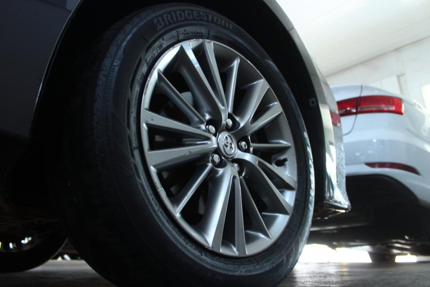 TOYOTA Corolla - Foto