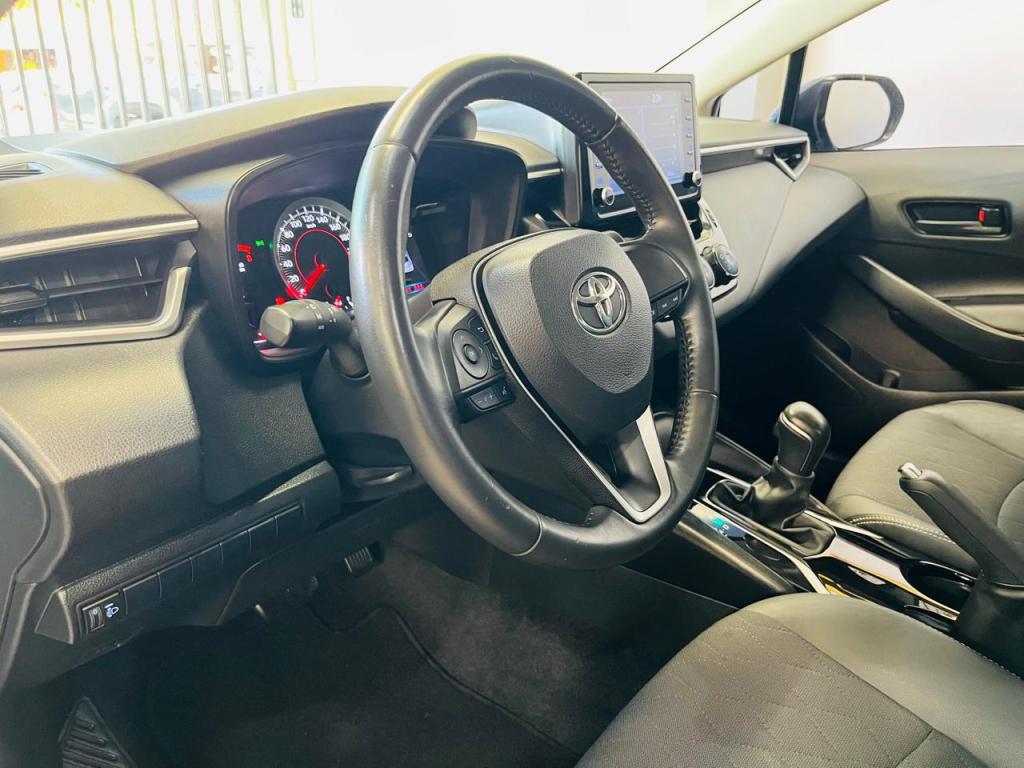 TOYOTA Corolla - Foto