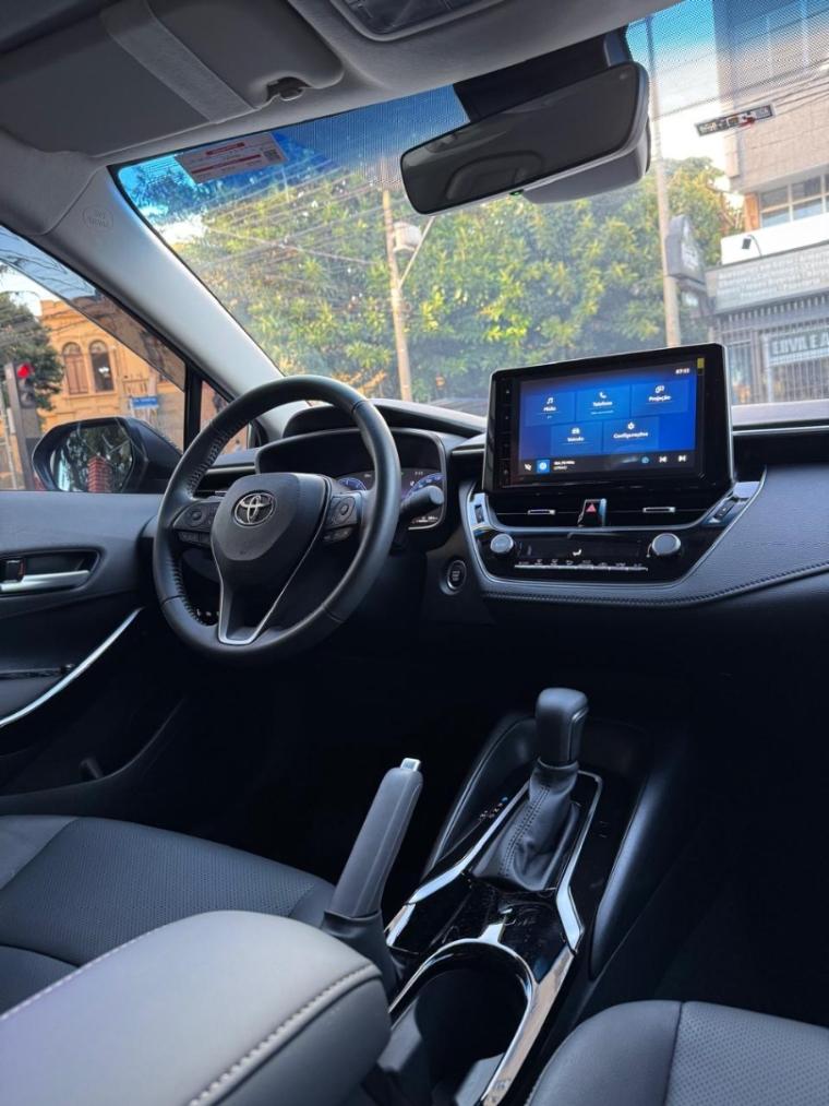 TOYOTA Corolla - Foto