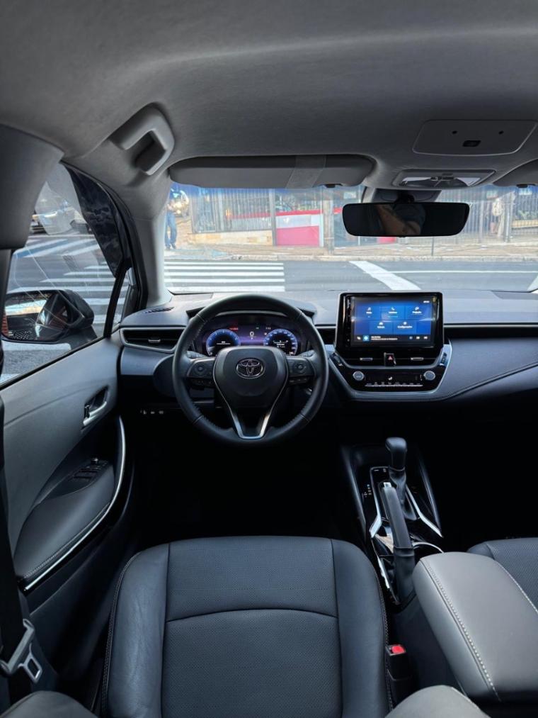 TOYOTA Corolla - Foto