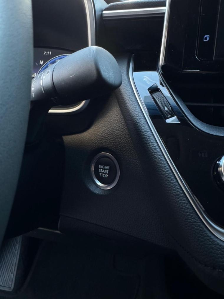 TOYOTA Corolla - Foto