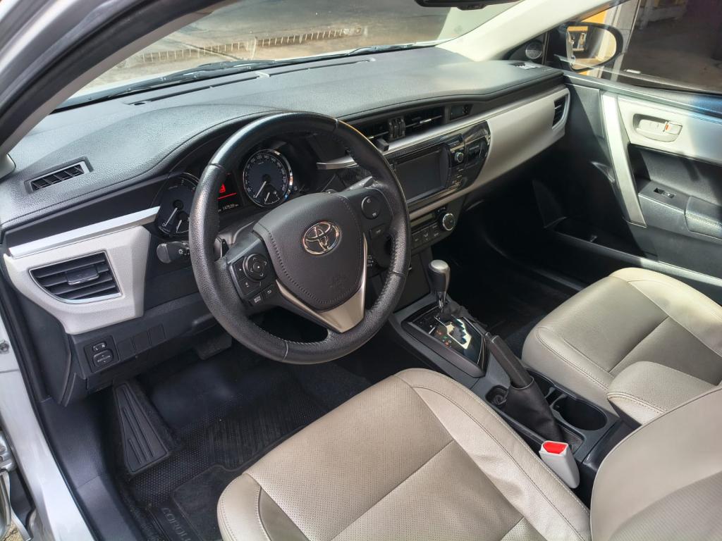 TOYOTA Corolla - Foto